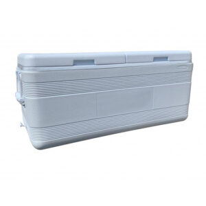 Photo glacière isotherme 150 litres vue de face